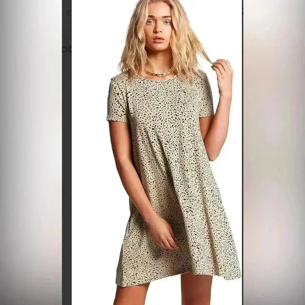 Volcom Women's High Wired Trapeze Style Animal Print Knit Dress size Large NWT